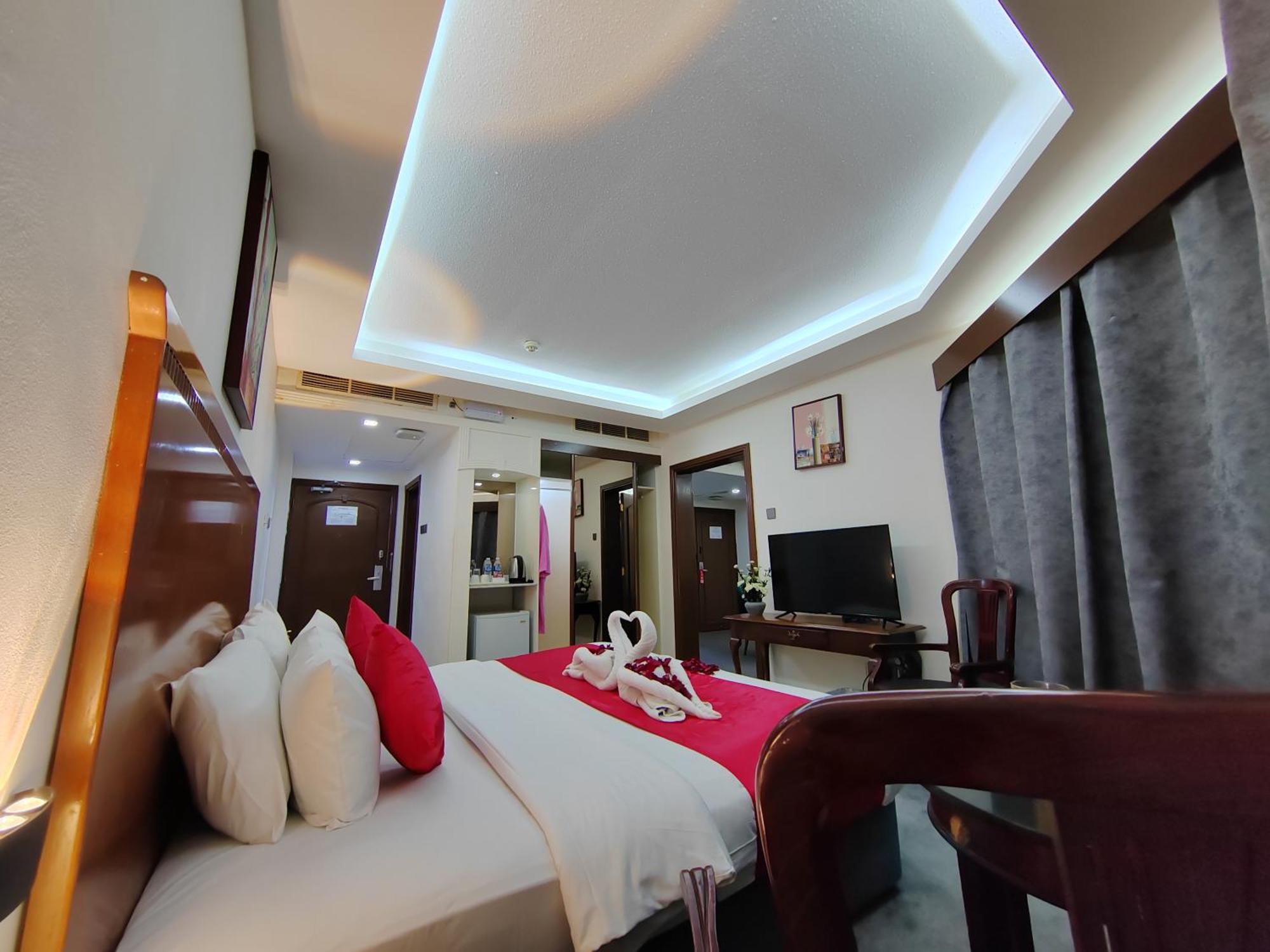 Le Paradise Palace Hotel 迪拜 外观 照片
