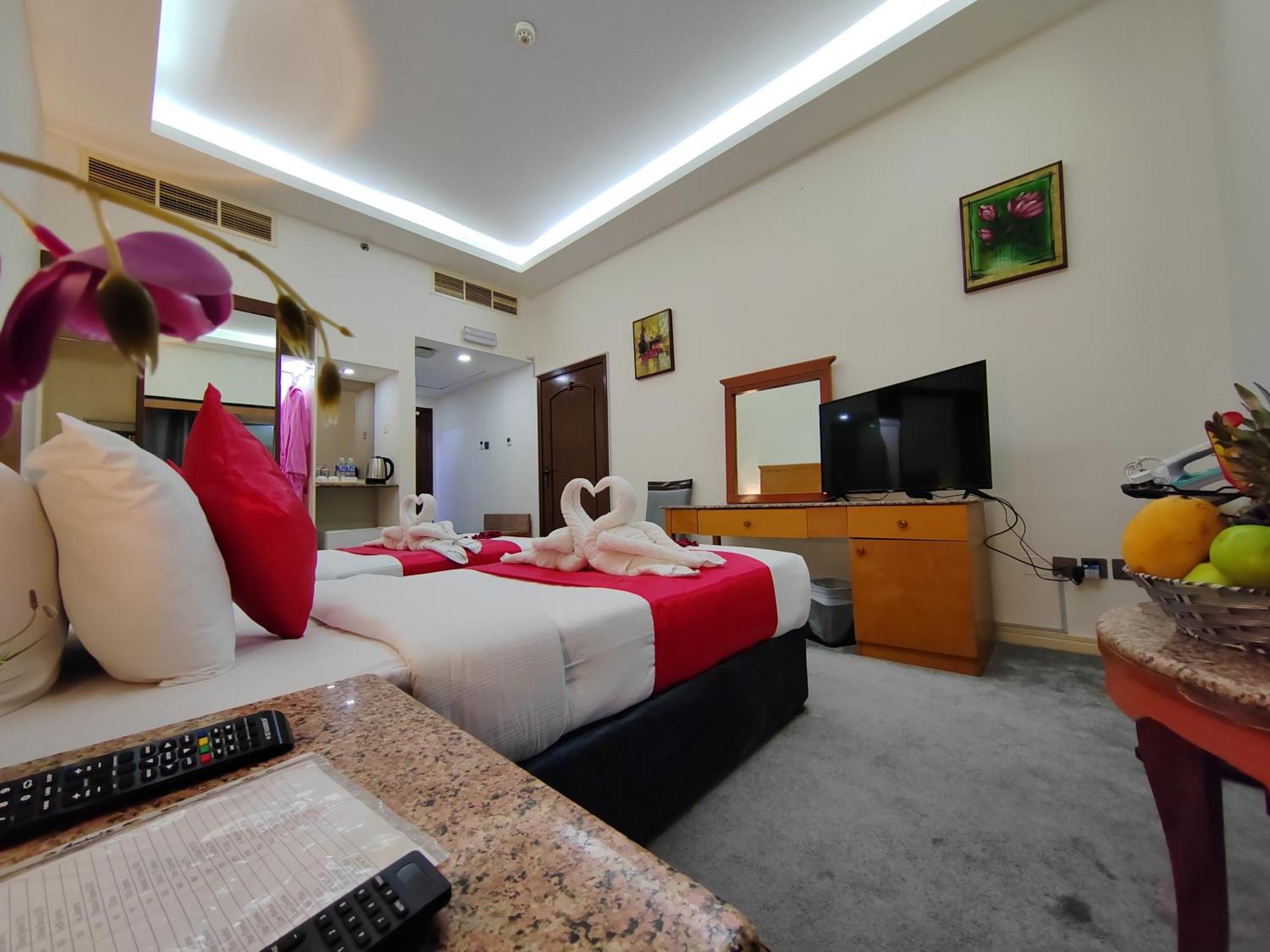 Le Paradise Palace Hotel 迪拜 外观 照片