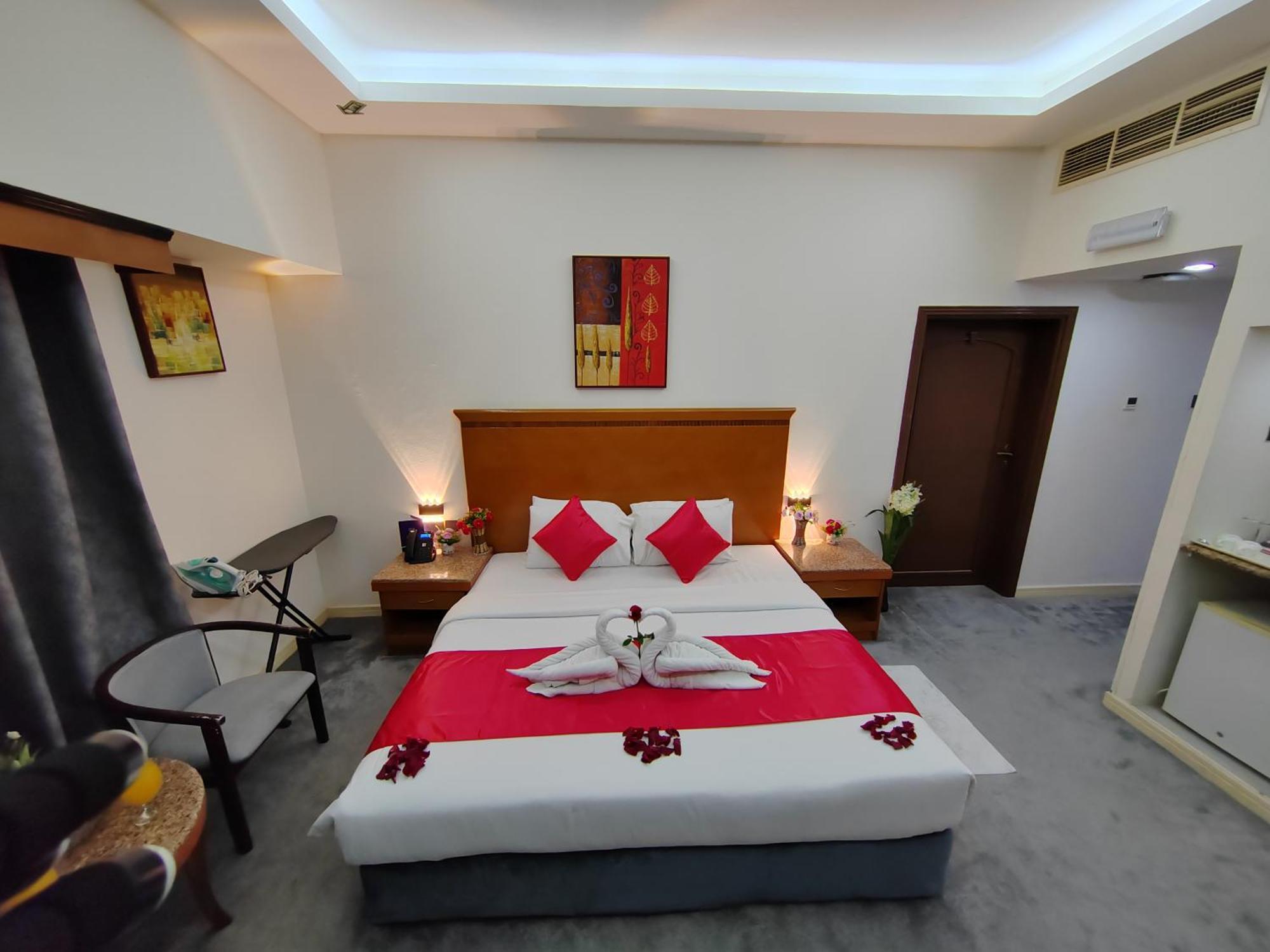 Le Paradise Palace Hotel 迪拜 外观 照片